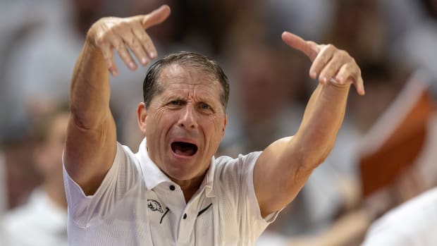 Razorbacks coach Eric Musselman on sidelines against Duke